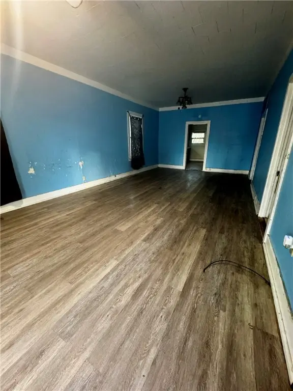 308 & 310 N Giles Avenue, Gentry, AR 72734 - Image #3