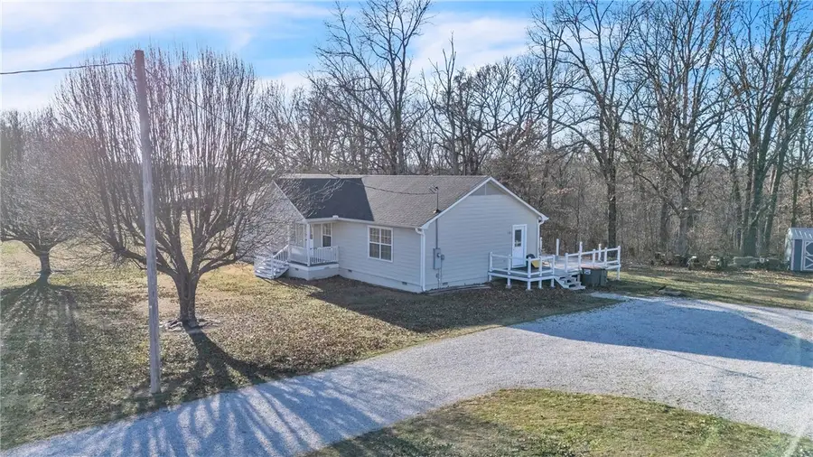 15457 Ashmore Drive, Garfield, AR 72732 - Image #3