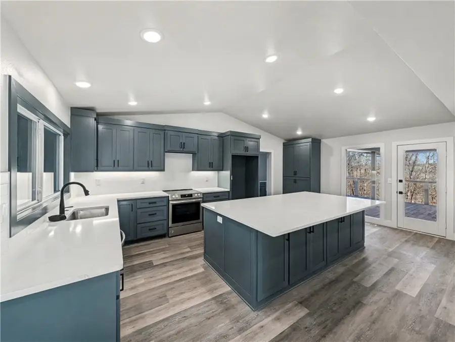 5 Drayton Circle, Bella Vista, AR 72715 - Image #2