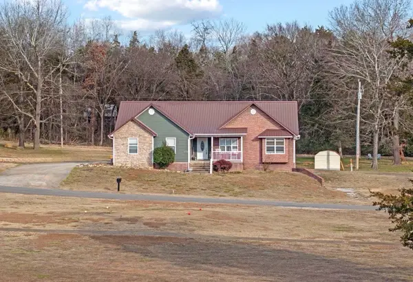 112 Diamond Hills Road, Diamond City, AR 72630