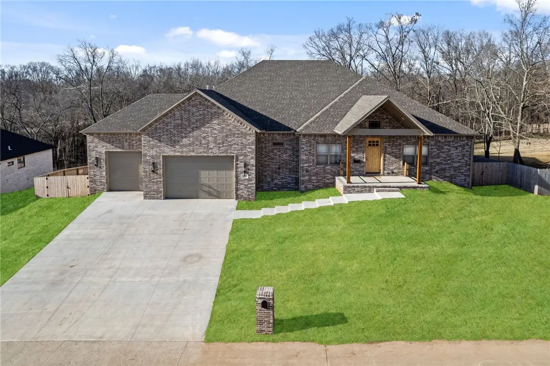 12412 Wildwood Drive, Rogers, AR 72756 - Image #1
