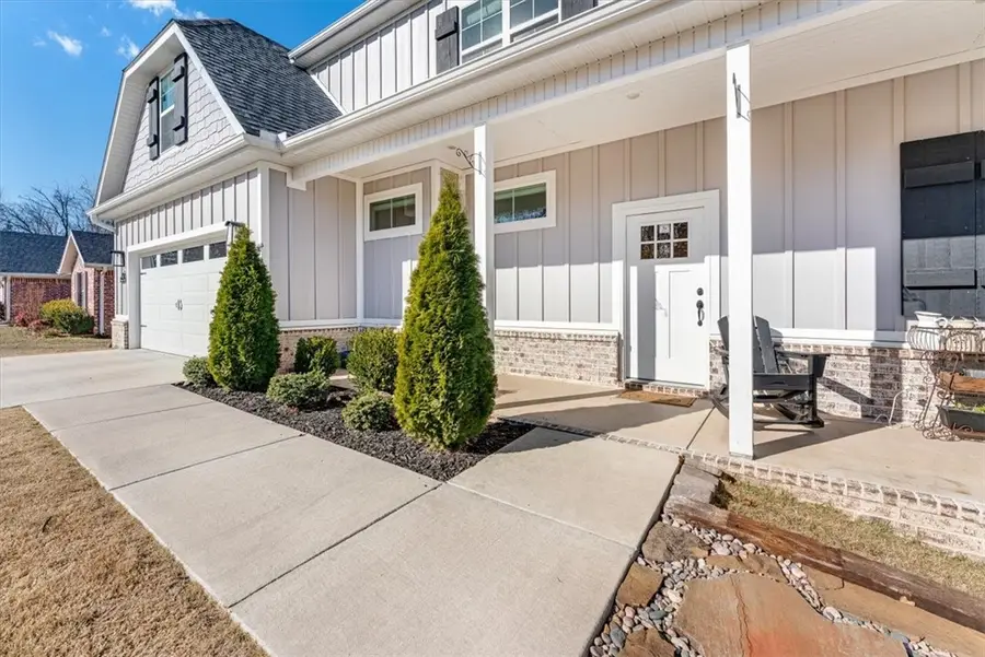 61 Kirkwall Drive, Bella Vista, AR 72715 - Image #2