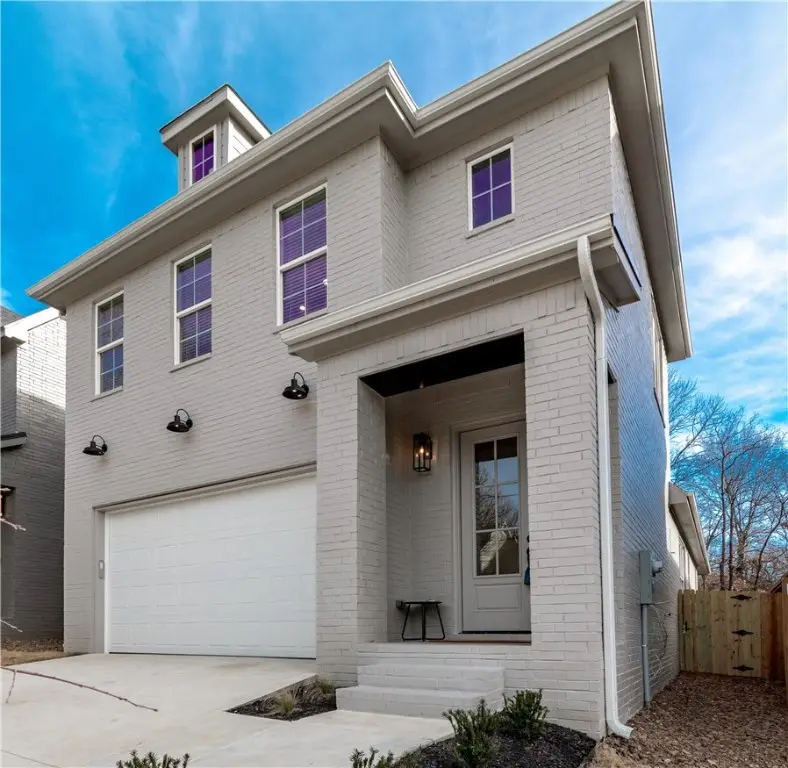 364 S College Avenue, Fayetteville, AR 72701 - #3