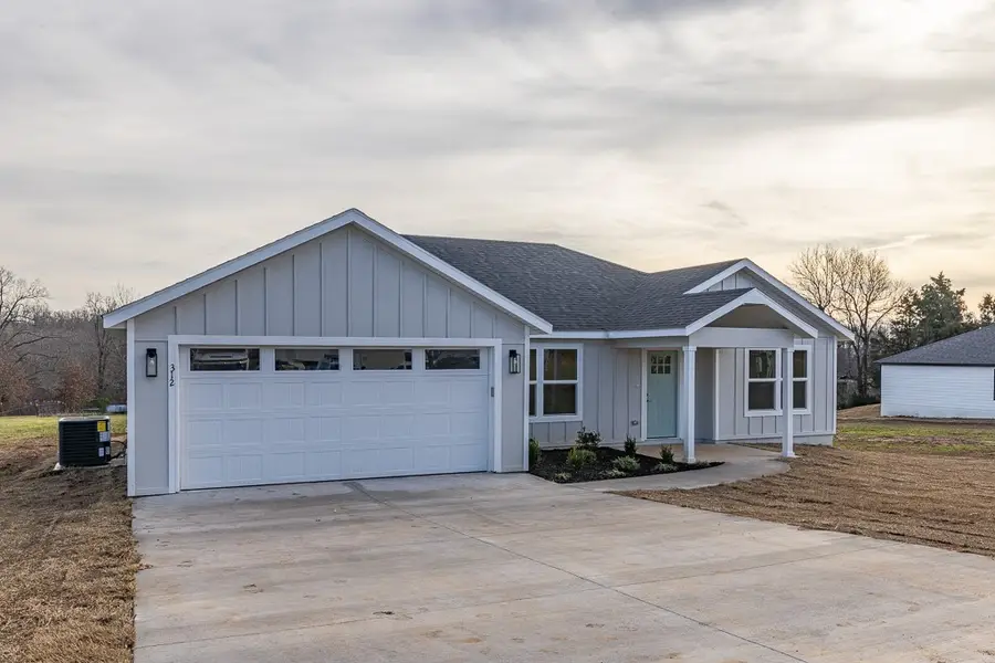 312 Madison 8965, Huntsville, AR 72740 - Image #2