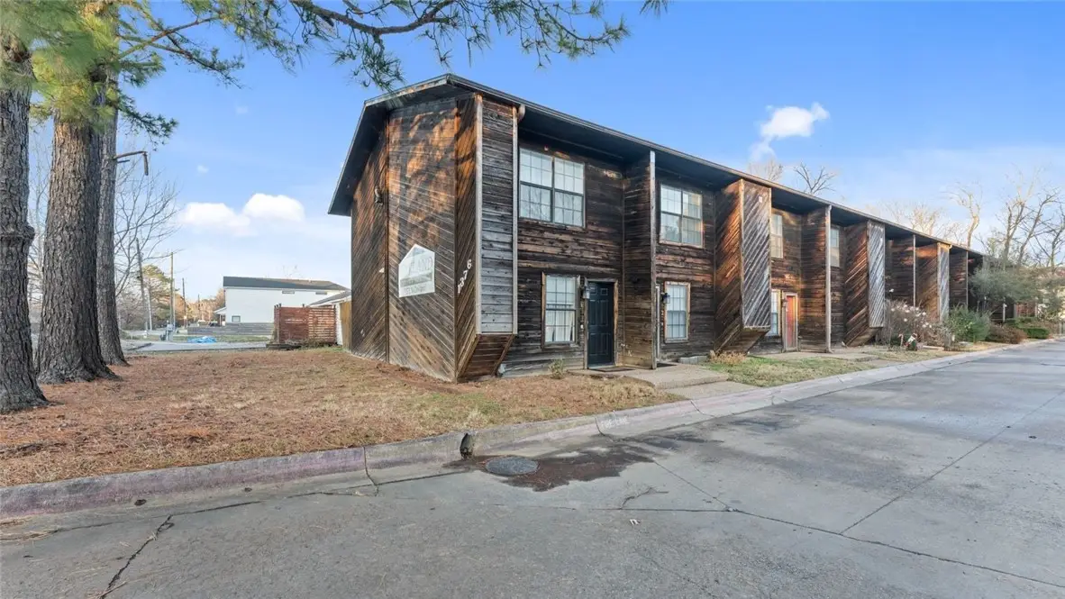 1376 N Oakland Avenue #1, Fayetteville, AR 72703 - Image #1