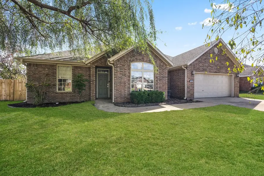 703 Grant Avenue, Prairie Grove, AR 72753 - #2