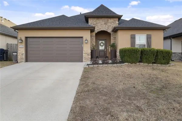 114 Glendale Lane, Rogers, AR 72758