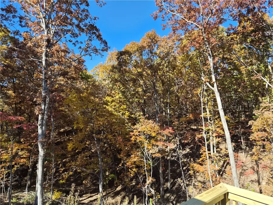 8 Ampthill Lane, Bella Vista, AR 72714 - Image #2