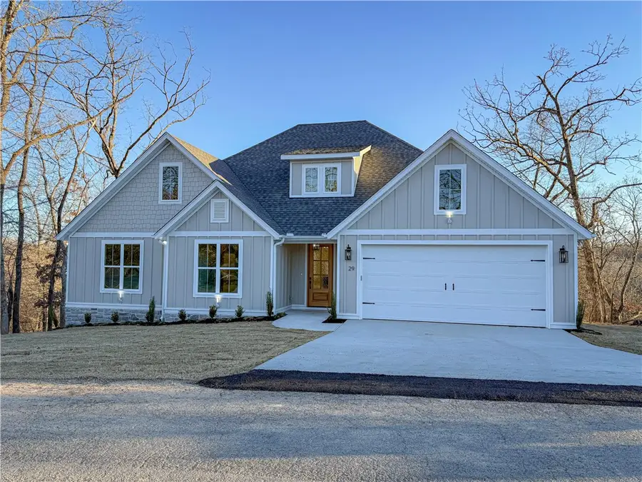 29 Magrath Circle, Bella Vista, AR 72715 - Image #2