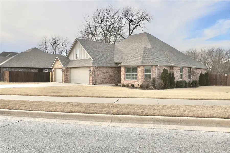 2500 Bridlecreek Road, Siloam Springs, AR 72761 - #2