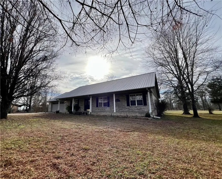 4 Trison Lane, Clarksville, AR 72830 - Image #2