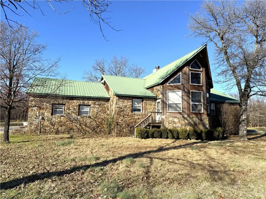 18184 W Levi Mountain Road, South Cherokee, OK 74451 - Image #3