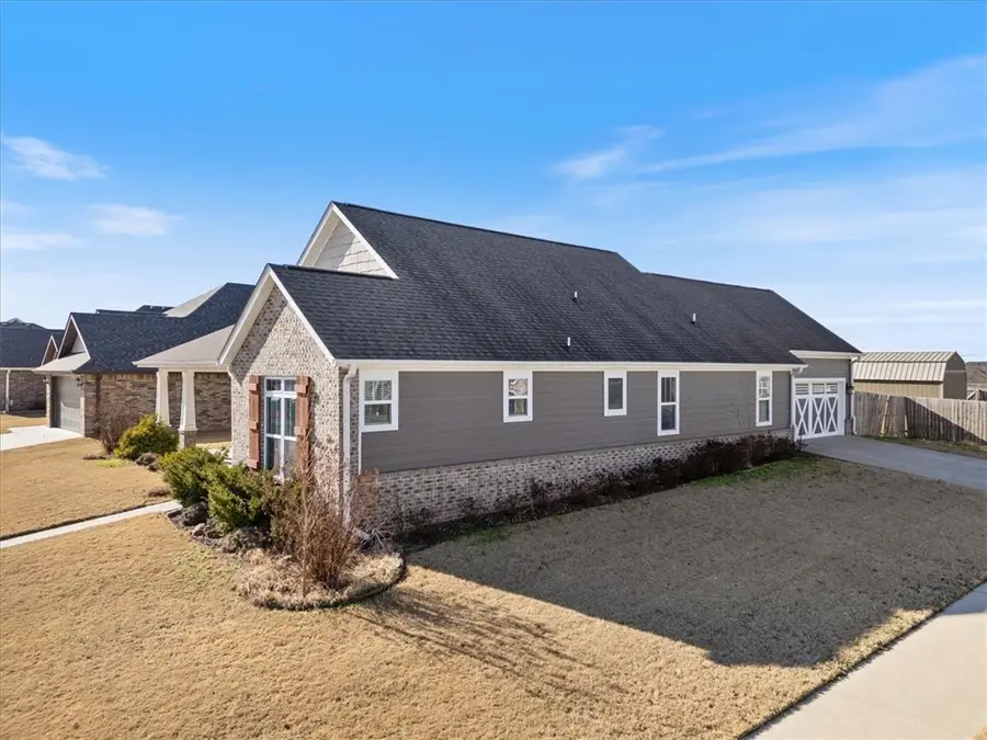 1100 Canyon Gate Drive, Siloam Springs, AR 72761 - #3