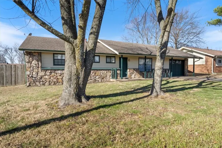 1022 Hummingbird Lane, Siloam Springs, AR 72761 - #3