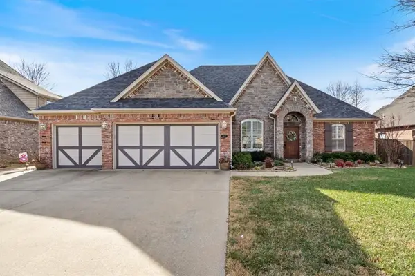 4902 Ridge Mont Road, Bentonville, AR 72713