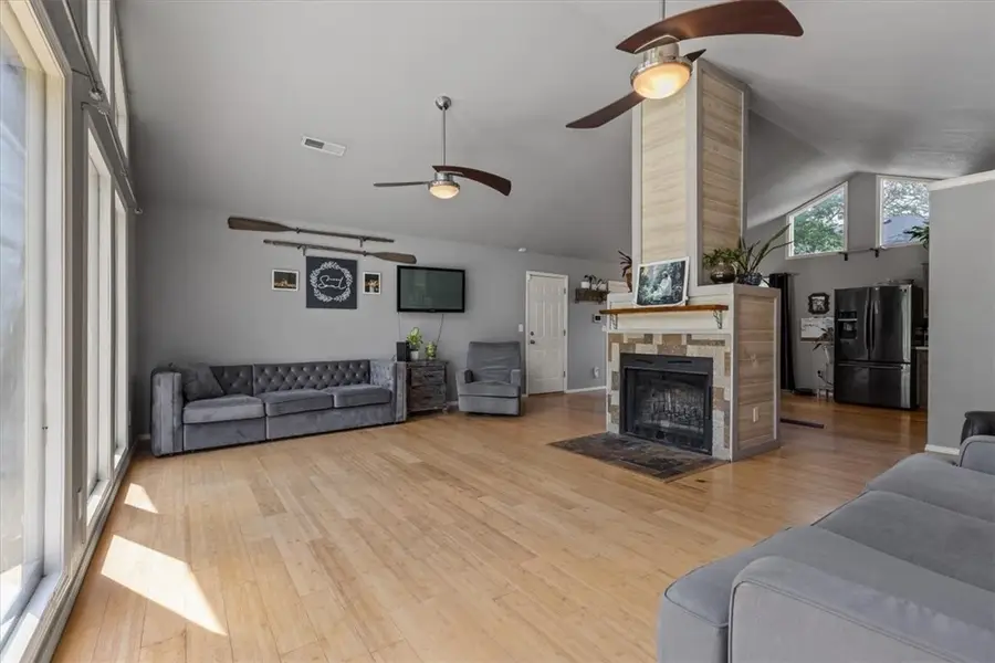 2578 N Warwick Drive, Fayetteville, AR 72703 - Image #3