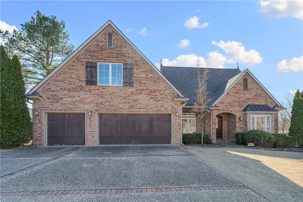 5443 W Chardonnay Court, Rogers, AR 72758