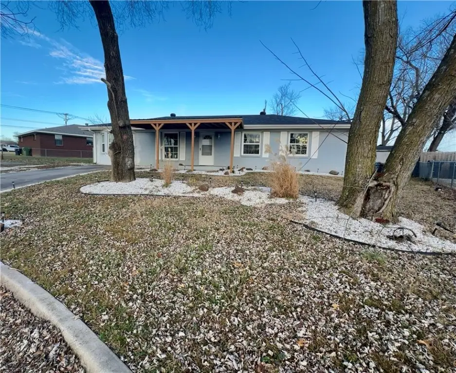 705 N Steven Drive, Rogers, AR 72756 - Image #1