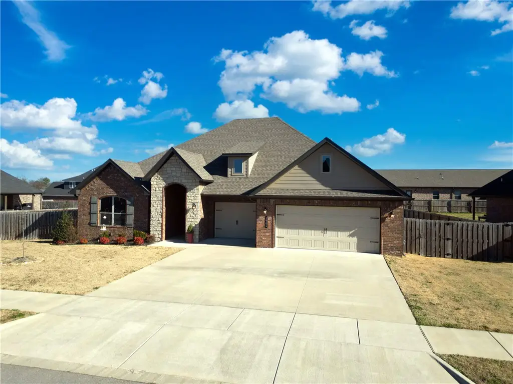 1904 Bergman Road, Pea Ridge, AR 72751 - Image #1