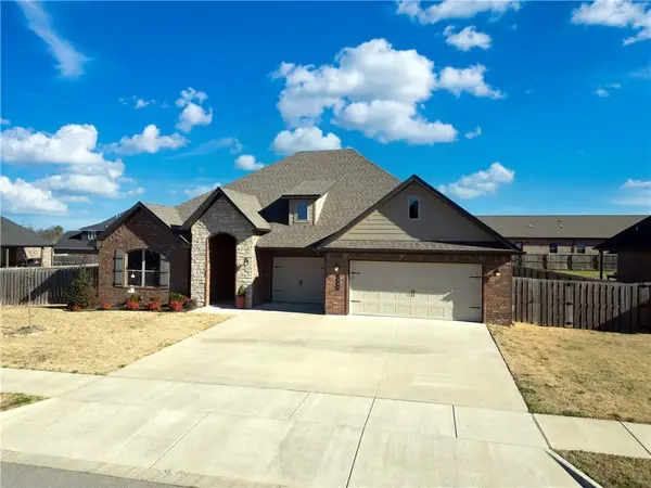 1904 Bergman Road, Pea Ridge, AR 72751