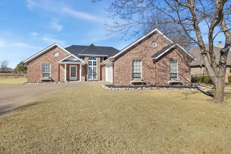 11135 Bear Drive, Farmington, AR 72730 - Image #1