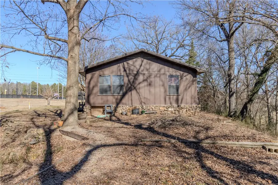 700 N Hillcrest Street, Clarksville, AR 72830 - Image #3