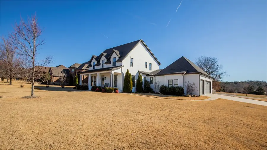 4985 E Sagely Lane, Fayetteville, AR 72703 - Image #3