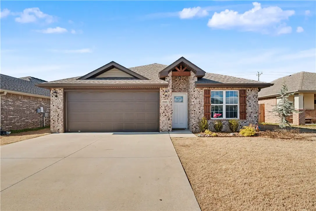 5905 NW Mcclellen Street, Bentonville, AR 72713 - Image #1