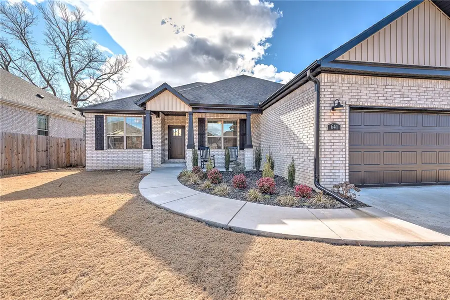 641 Harbison Street, Bentonville, AR 72713 - Image #2