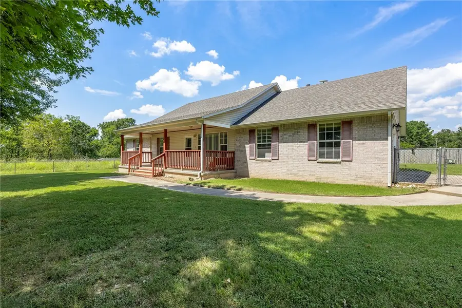834 Mccann Road, Rogers, AR 72758 - Image #2