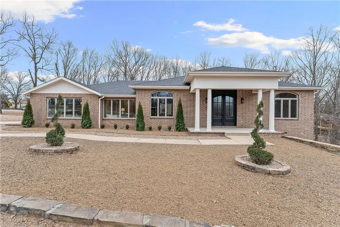 1 Barrow Circle, Bella Vista, AR 72715 - Image #1