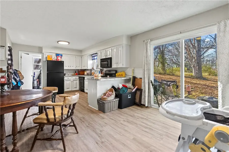 618 S Sycamore Street, Harrison, AR 72601 - Image #3