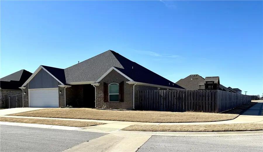 265 S Amber Dawn Avenue, Farmington, AR 72730 - Image #2
