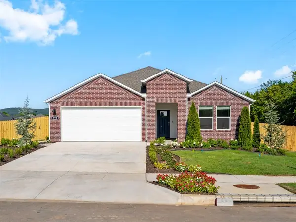 566 Oklahoma Street, Farmington, AR 72730