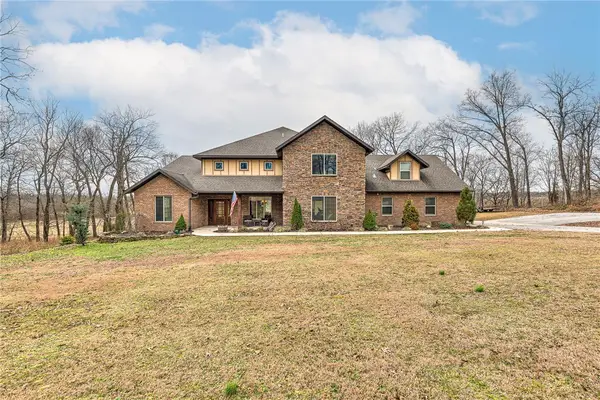 425 NE Duke Hill Road, Bentonville, AR 72713