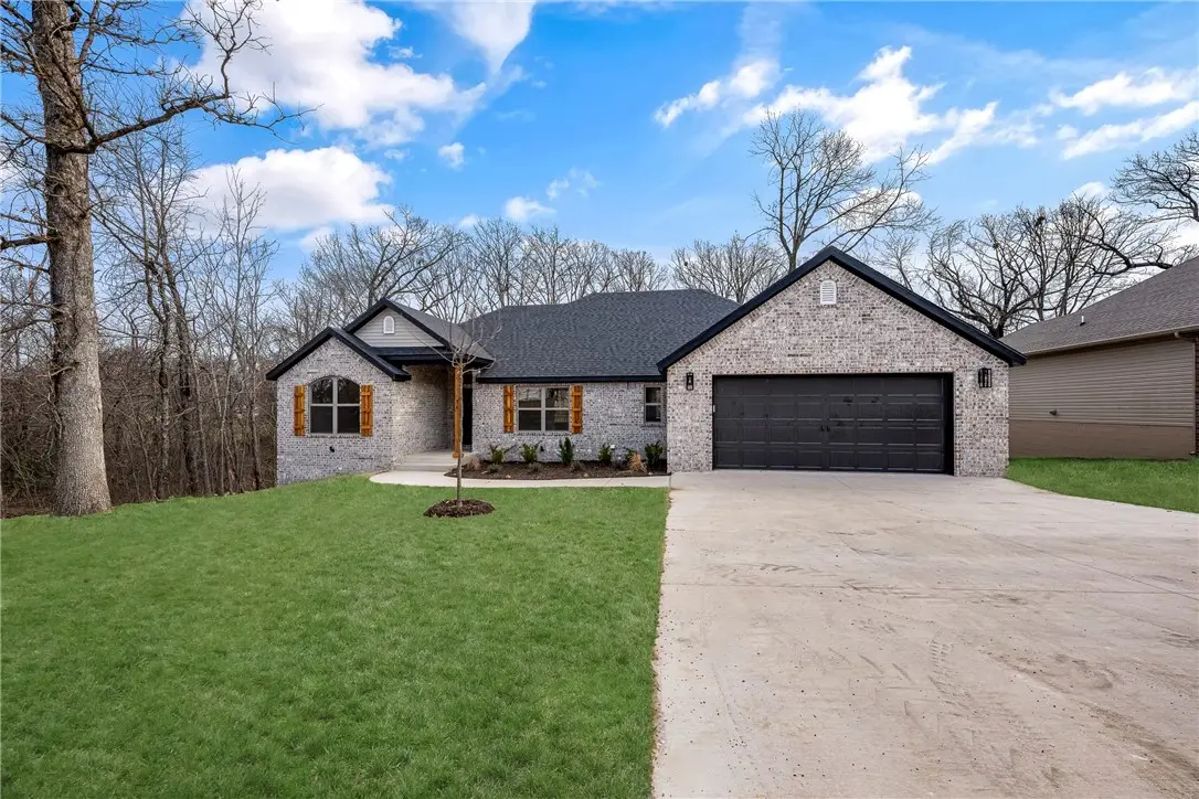 16 Smart Lane, Bella Vista, AR 72715 - Image #1