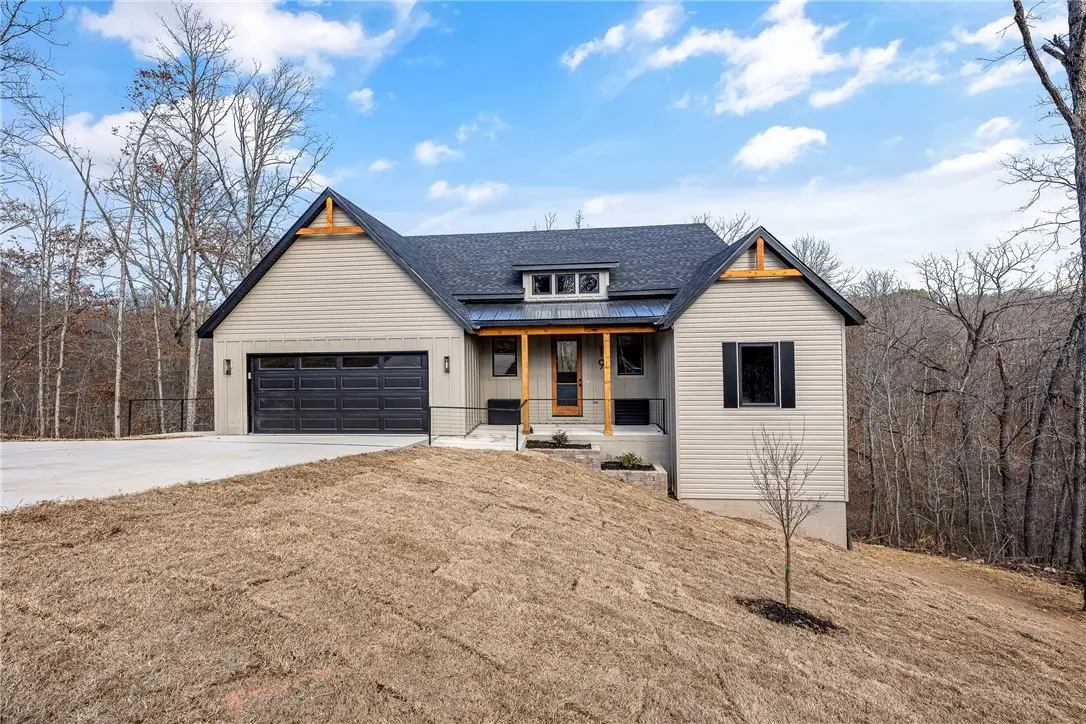 19 Carsphairn Lane, Bella Vista, AR 72715 - Image #1