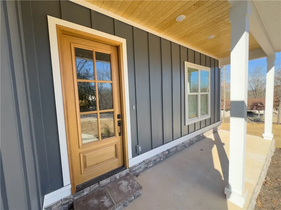 39 Selkirk Drive, Bella Vista, AR 72715 - Image #2