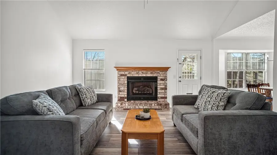 2706 W Easy Street, Rogers, AR 72756 - Image #2