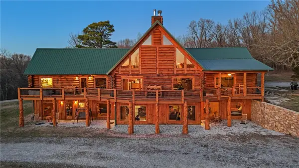 1709 Star Hollow Road, Washburn, MO 65772