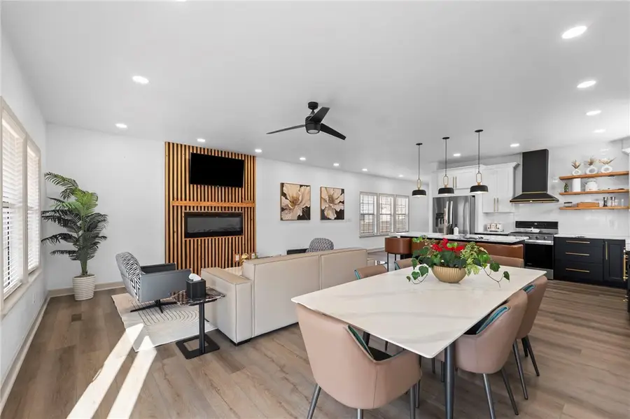 220 N C Street, Rogers, AR 72756 - Image #2