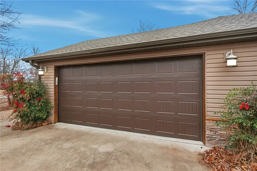 1 Whitstable Drive, Bella Vista, AR 72714 - Image #3