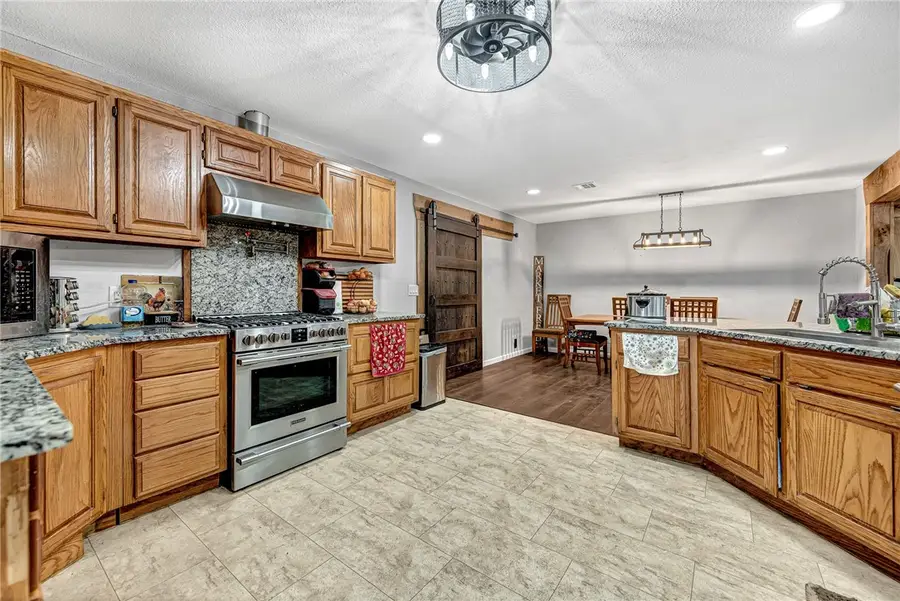 13751 E Ventris Road, Garfield, AR 72732 - Image #3