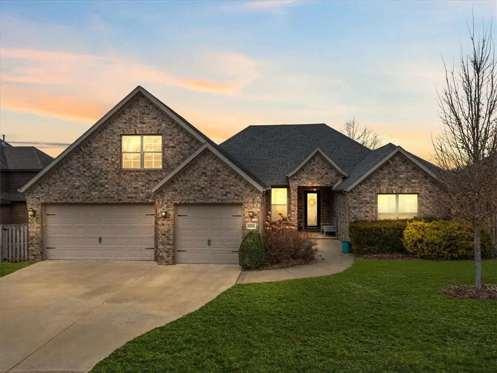 3693 N Dupont Avenue, Fayetteville, AR 72704 - Image #1