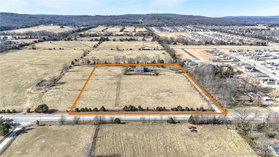 819 Center Street, Elkins, AR 72727 - Image #3