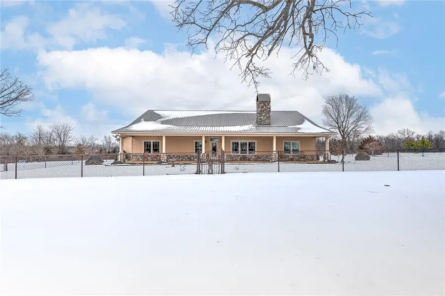 14916 Fielding Road, Gravette, AR 72736 - #2