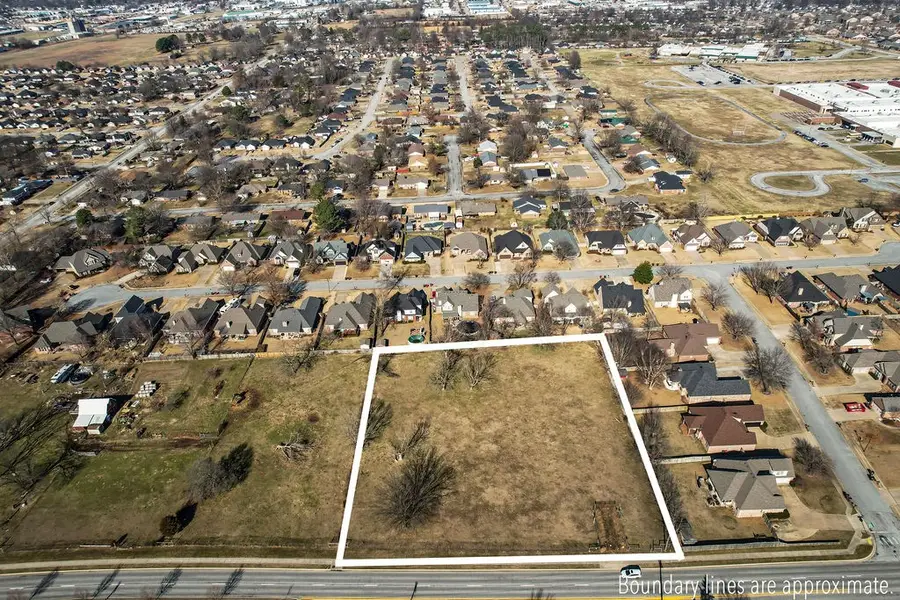 E Don Tyson Parkway, Springdale, AR 72764 - Image #2