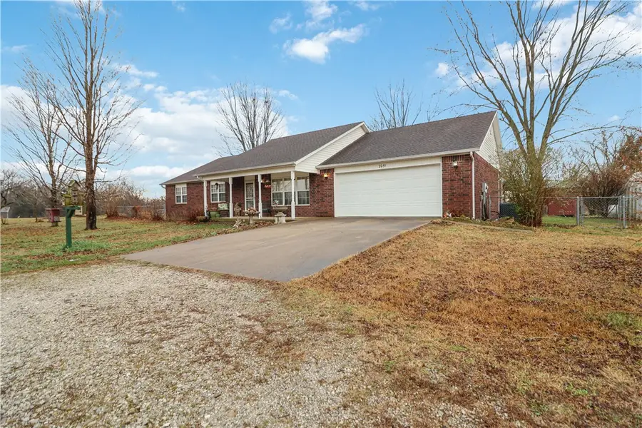 2051 Patterson Road, Pea Ridge, AR 72751 - Image #2