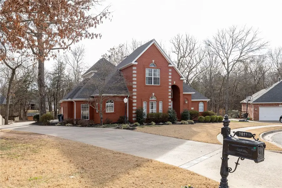 3021 E Summershade Drive, Fayetteville, AR 72703 - Image #3