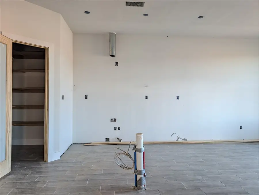 4867 Farmhouse Street, Tontitown, AR 72762 - Image #3